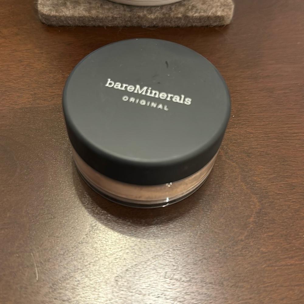 Originalal Foundation - fairly medium